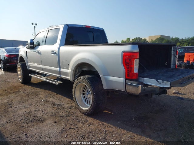 Ford F-250 Lariat 2017 1FT7W2BT4HEB76211 Image 3
