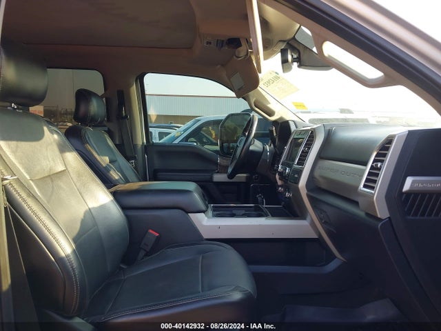 Ford F-250 Lariat 2017 1FT7W2BT4HEB76211 Image 5