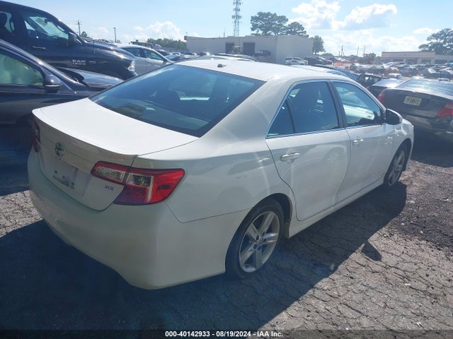 Toyota CAMRY SE 2014 4T1BF1FK1EU864718 Image 4