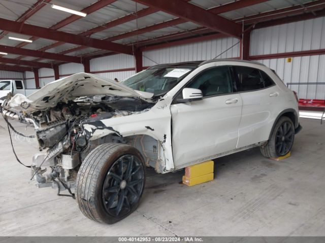 WDCTG4EB6GJ225824 Mercedes-Benz GLA 250