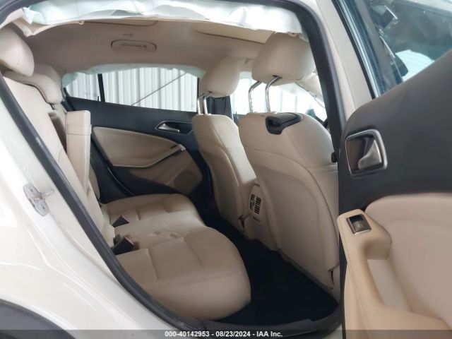 WDCTG4EB6GJ225824 Mercedes-Benz GLA 250