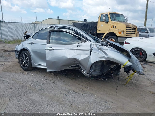 Toyota CAMRY SE 2018 4T1B11HK6JU146362 main image