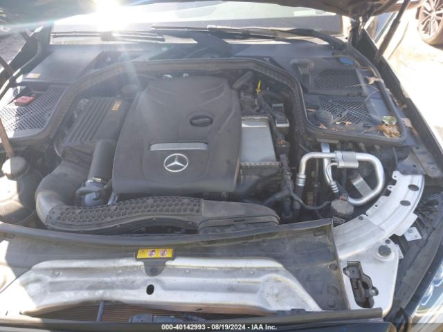 55SWF4JB9FU084408 Mercedes-Benz C 300 Luxury/sport