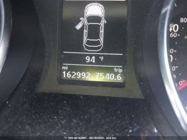 1VWDT7A3XHC070378 Volkswagen Passat 1.8t R-line
