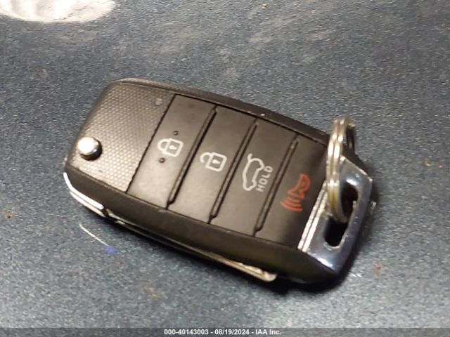 KNDPM3AC4J7370812 KIA Sportage Lx