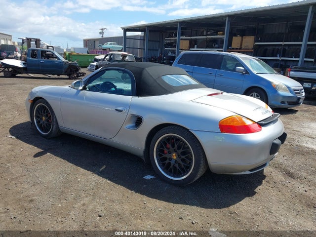 2000 PORSCHE BOXSTER WP0CB298XYU663253 Photo 2
