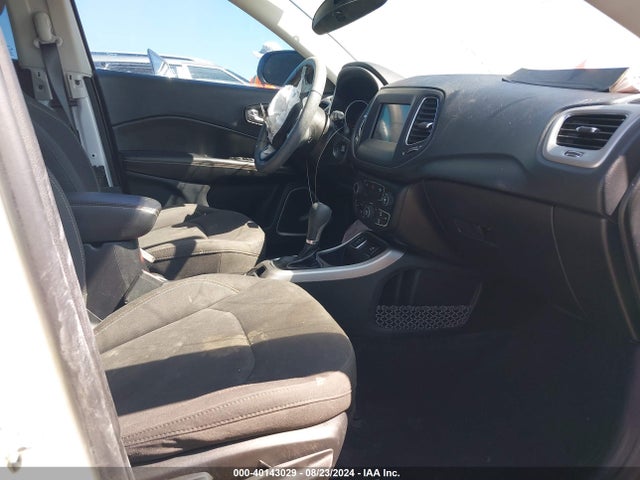 3C4NJCAB8KT851019 Jeep Compass Sport Fwd