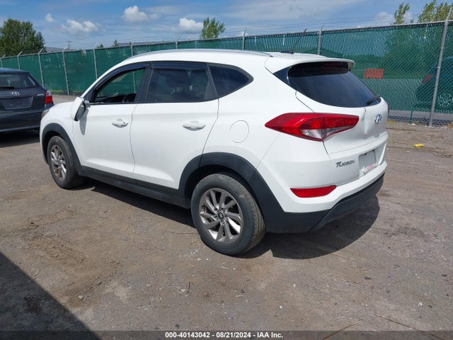 Hyundai TUCSON SE 2016 KM8J33A43GU058729 Image 3