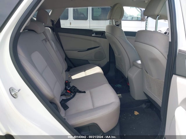 Hyundai TUCSON SE 2016 KM8J33A43GU058729 Image 8