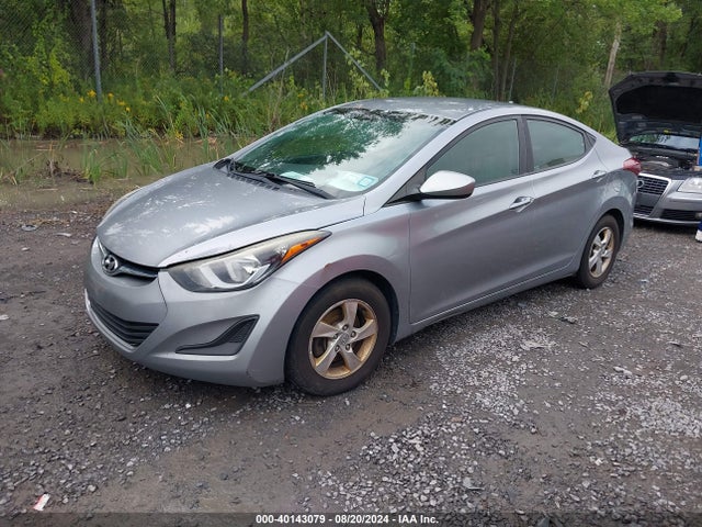 Hyundai ELANTRA SE 2015 5NPDH4AE8FH564132 Image 2