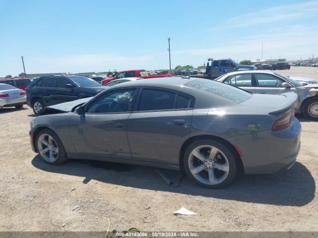 2C3CDXHG8JH312774 Dodge Charger Sxt Plus Rwd