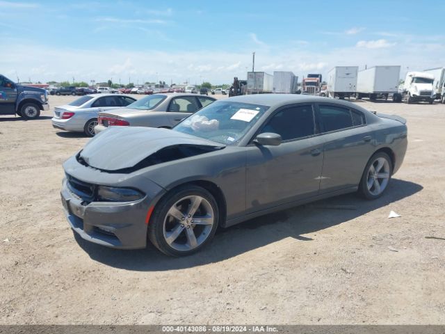 2C3CDXHG8JH312774 Dodge Charger Sxt Plus Rwd