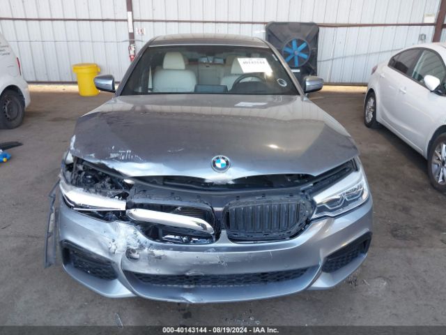 WBAJE5C38HG915400 BMW 540I