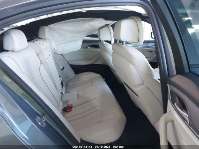 WBAJE5C38HG915400 BMW 540I