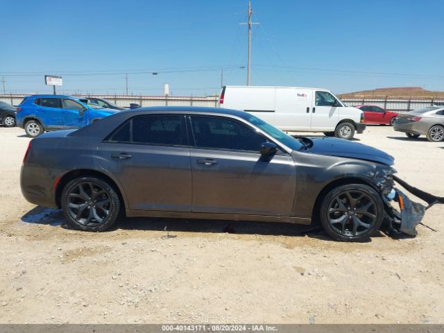 2C3CCAAG2MH640660 Chrysler 300 Touring