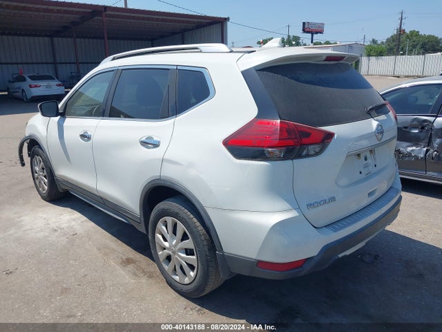 Nissan ROGUE S 2017 KNMAT2MV0HP513264 Image 3