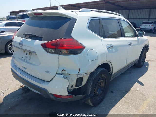 Nissan ROGUE S 2017 KNMAT2MV0HP513264 Image 4
