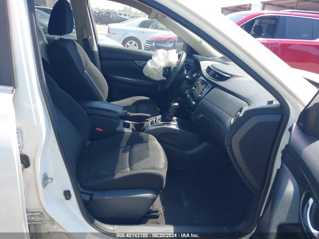 Nissan ROGUE S 2017 KNMAT2MV0HP513264 Image 5