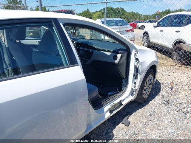 Toyota COROLLA LE 2017 2T1BURHE8HC851191 Image 6