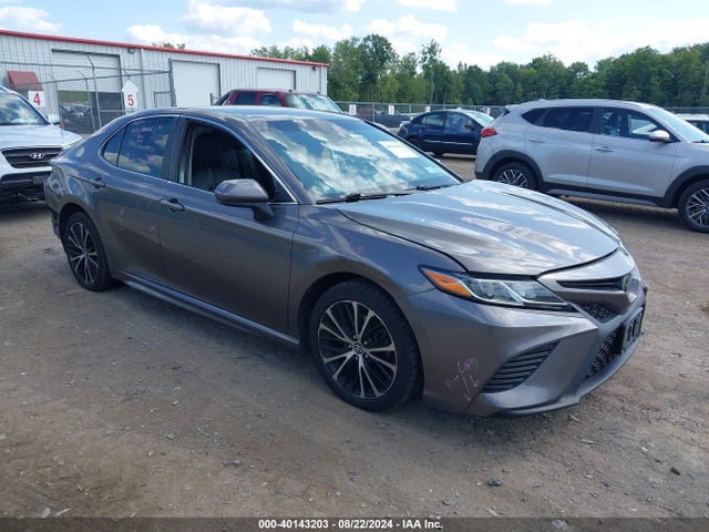 Toyota CAMRY SE 2018 4T1B11HKXJU551141 main image
