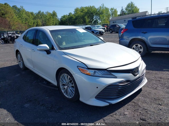 Toyota CAMRY XLE 2018 4T1B11HK3JU142429 главное изображение
