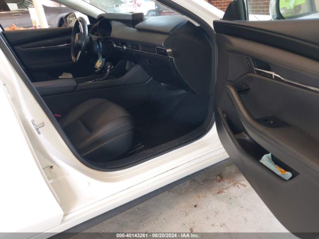 3MZBPAAL8KM107068 Mazda Mazda3 Select Package