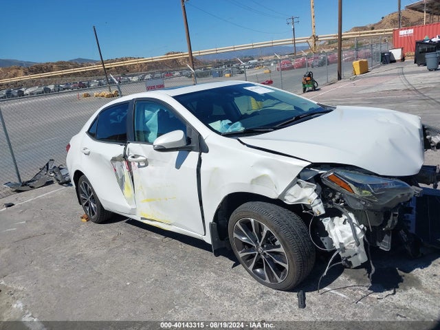 Toyota COROLLA SE 2018 5YFBURHEXJP795101 Image 14
