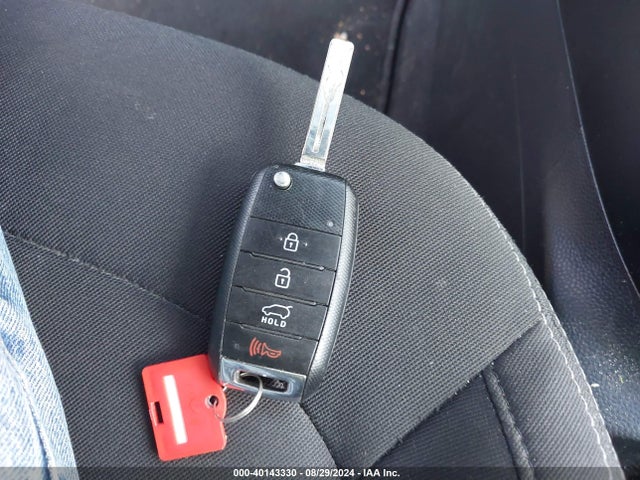 KIA Soul 2018 KNDJN2A26J7504658 Image 11