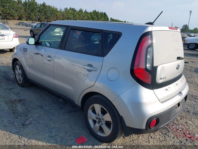 KIA Soul 2018 KNDJN2A26J7504658 Image 3