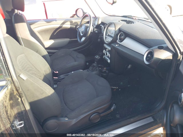 2007 MINI COOPER WMWMF33587TT55271 Photo 4