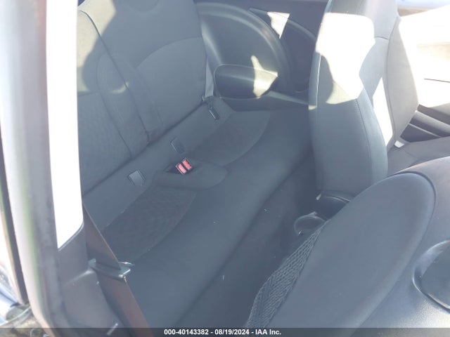 2007 MINI COOPER WMWMF33587TT55271 Photo 7