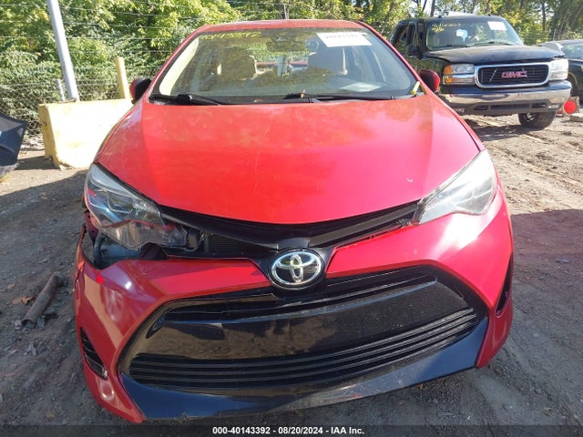 Toyota COROLLA LE 2018 5YFBURHE2JP742425 Image 13