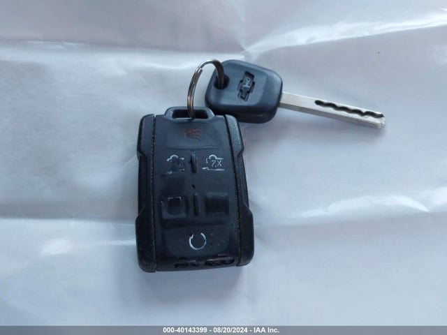 Chevrolet Suburban Lt 2018 1GNSKHKC5JR379171 Image 11