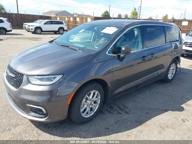 Chrysler Pacifica Touring L 2023 2C4RC1BGXPR546478 Image 2