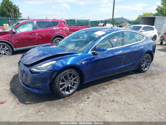 2018 TESLA MODEL 3 5YJ3E1EB2JF064929 Photo 1