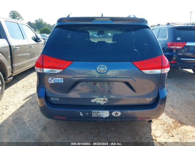 5TDYK3DC0ES466728 Toyota Sienna Xle V6 8 Passenger