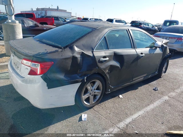 Toyota CAMRY SE 2014 4T1BF1FK0EU442875 Image 4
