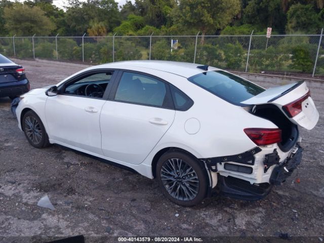 3KPF54AD8RE775817 KIA Forte Gt-line