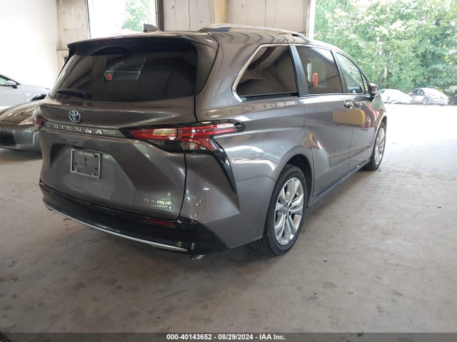 Toyota Sienna Platinum 2021 5TDERKEC7MS070236 Image 4