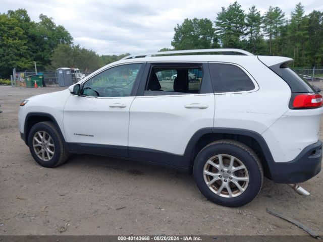 1C4PJMCB5HW544552 Jeep Cherokee Latitude 4x4