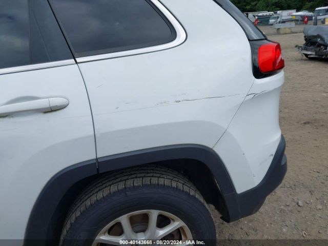 1C4PJMCB5HW544552 Jeep Cherokee Latitude 4x4