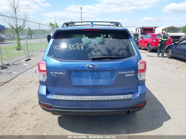 Subaru Forester 2.5i Premium 2017 JF2SJAGC9HH510910 Image 16