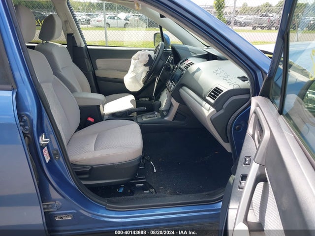 Subaru Forester 2.5i Premium 2017 JF2SJAGC9HH510910 Image 5