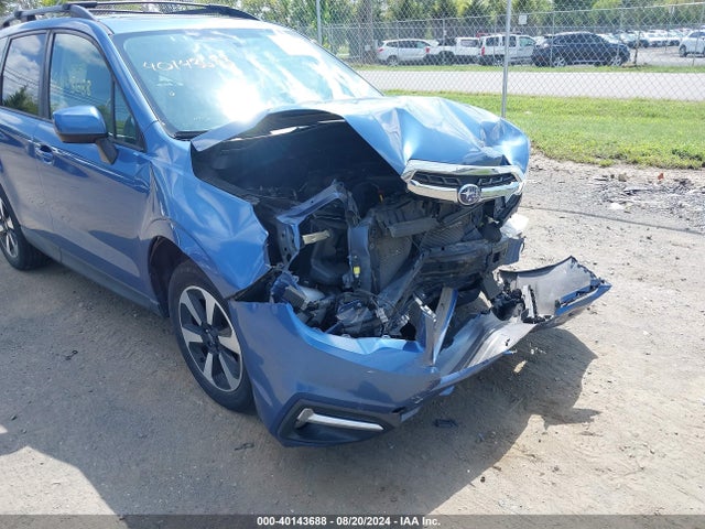 Subaru Forester 2.5i Premium 2017 JF2SJAGC9HH510910 Image 6