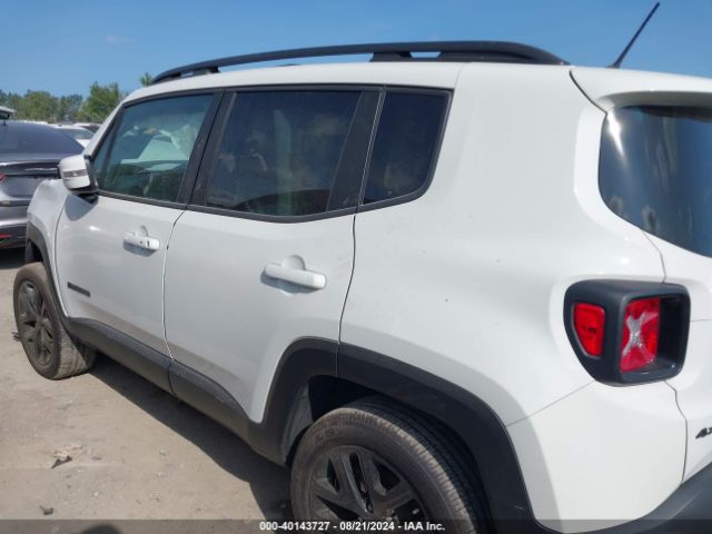 ZACCJBBBXHPF11452 Jeep Renegade Altitude 4x4