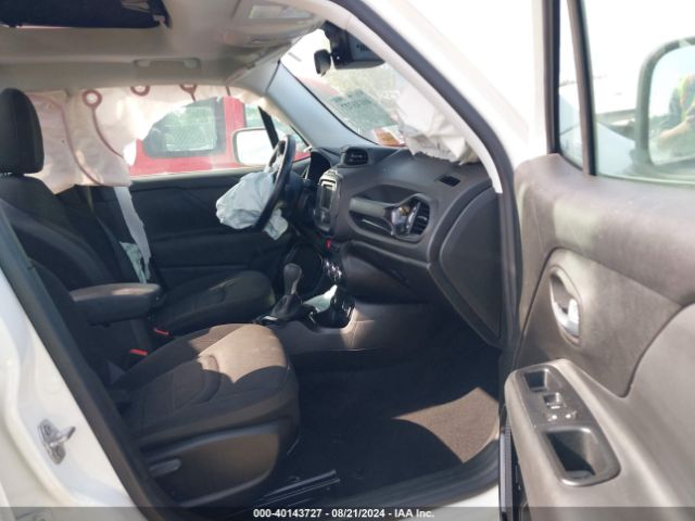ZACCJBBBXHPF11452 Jeep Renegade Altitude 4x4
