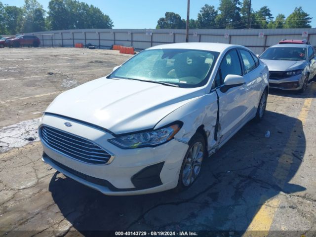 3FA6P0HD4LR260182 Ford FUSION SE