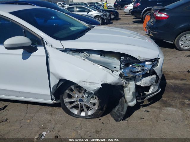 3FA6P0HD4LR260182 Ford FUSION SE