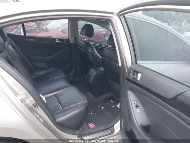 KNALN4D77E5131883 KIA Cadenza Premium