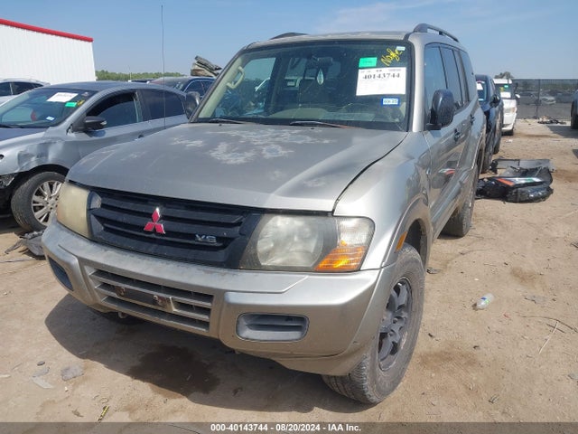 2001 MITSUBISHI MONTERO JA4MW31R91J030697 Photo 1